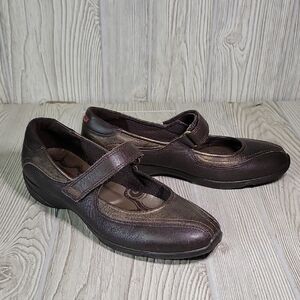 Ecco Babett Mary Janes Leather Brown Bronze Shoes Womens Size 39 US 8 8.5